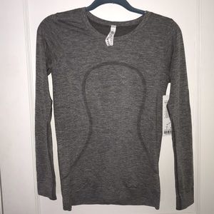 Lululemon Swiftly Tech LS